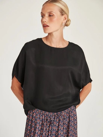 Caroline Sills Atlanta Top-womenswear-Sparrows